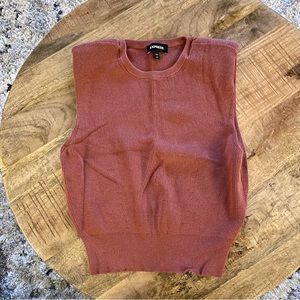 Sweater sleeveless shirt